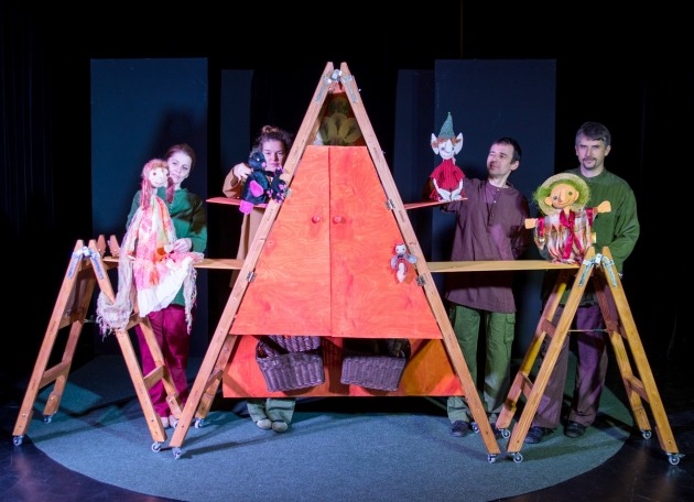 Cókmók, avagy a morgolódó szekrénymanó